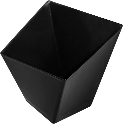 Vista 2 de Restaurantware Platos de postre de 2 onzas, 100 mini tazas desechables para servir fiestas, platos Girata de plástico negro duradero y sostenible