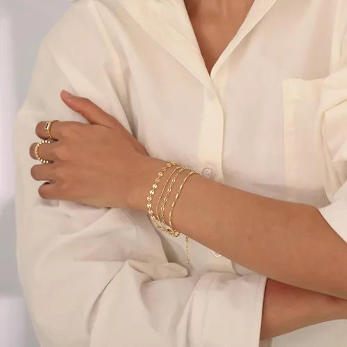 Vista 5 de ASCOMY Pulsera para mujer, pulseras de oro para niñas, delicadas pulseras de espiga con clip de papel, juego de pulseras de cadena de cuerda en capas