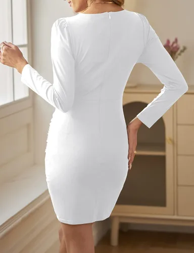 Vista 3 de Sarin Mathews Vestido corto ajustado con cuello en V profundo para mujer, manga larga, fruncido, sexy, para fiesta de club, cóctel