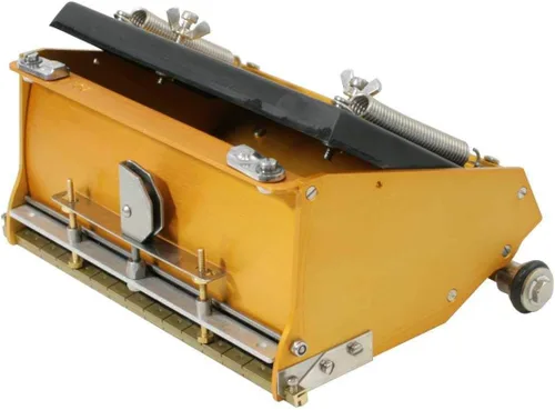 Vista 3 de TapeTech Caja de acabado plano para paneles de yeso (7" EasyClean)