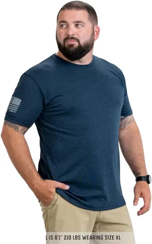 Vista 4 de Patriot Crew Camiseta fresca para hombre, camiseta gráfica americana, patriótica, camisa estilo estadounidense y libertad