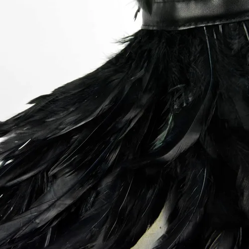 Vista 8 de Homelex, chal de pluma natural negro gótico con cuello de gargantilla