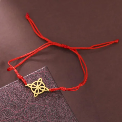 Vista 4 de Caiyao Pulsera para mujer, nudo de bruja celta, pulsera mágica en capas de acero inoxidable, dije de brujería, pulsera mística de doble cuerda
