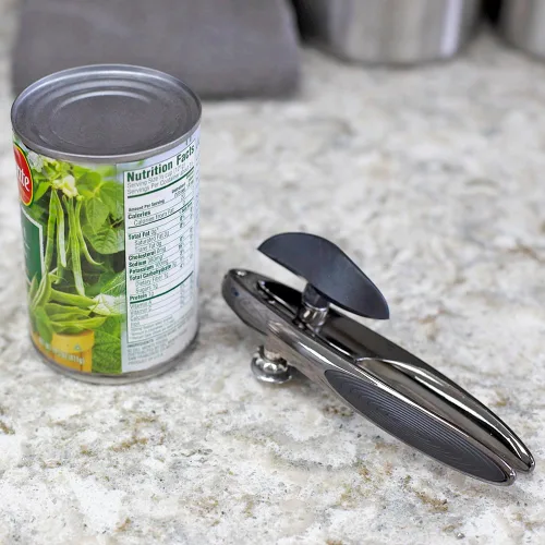 Vista 4 de Home Basics - Abrelatas manual de aleación de zinc curvada con perilla grande de fácil giro Asas de agarre antideslizantes Rueda de corte
