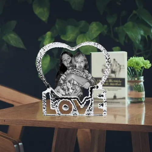 Vista 8 de Marco de fotos de cristal con tu propia foto y texto grabado, diseño de amor personalizado en forma de corazón, regalo de mesa, regalos de cristal