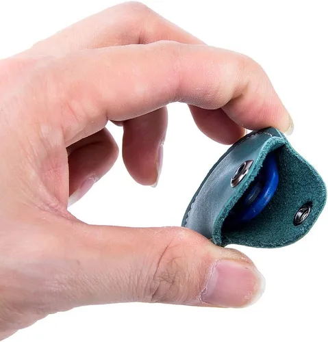 Vista 6 de Temvue Titular de la tarjeta de acceso RFID Llavero Bolsa Llaveros NFC Smart Key Tag Card RFID Pod ID tarjeta protector común