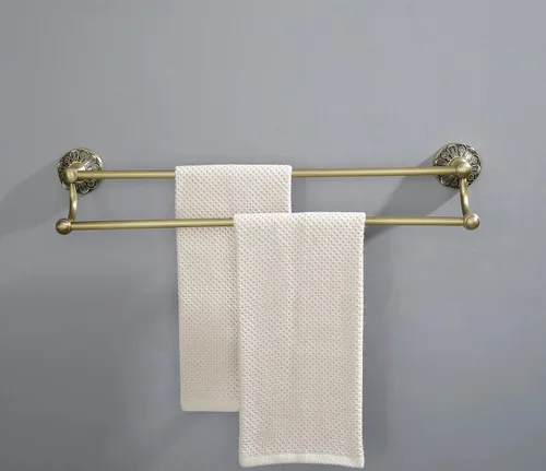 Vista 4 de Toallero doble de 24 pulgadas + gancho de pared, juego de accesorios de baño de latón