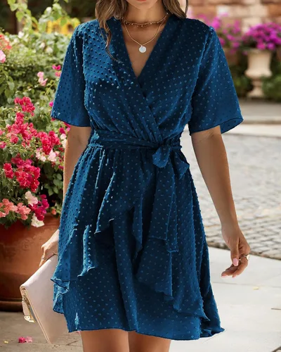 Vista 8 de BTFBM - Vestido corto de verano 2023 con cuello en V para mujer, manga corta, cintura alta, dobladillo con volantes, falso cruce