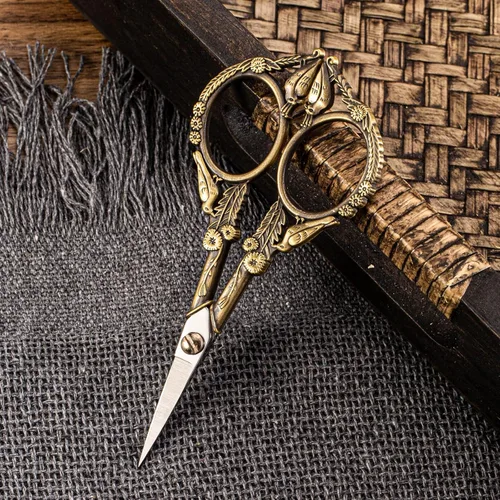 Vista 8 de Tijeras de bordado, pequeñas tijeras de coser puntiagudas para punto de cruz, corte de bordado, costura, artesanía, trabajo de arte, herramienta
