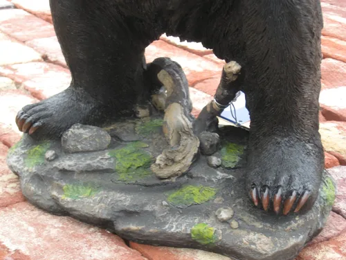 Vista 5 de Estatua de oso negro de pie de 31.5 pulgadas de alto ~ Gentle Ben ~