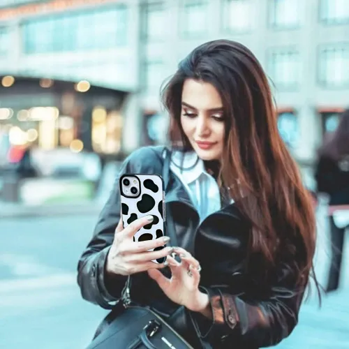 Vista 3 de Funda compatible con iPhone 14 Plus con diseño de vaca, lindo y transparente con diseño de silicona suave, fresca, estética, protectora, resistente