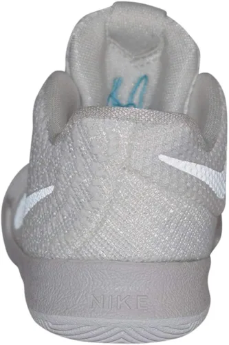 Vista 4 de NIKE Infant Kyrie 3 Basketball Shoes