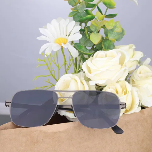 Vista 7 de Memory Metal Polarized UV400 Protective Silicone Nose Aviator Square Sunglasses for Men Women