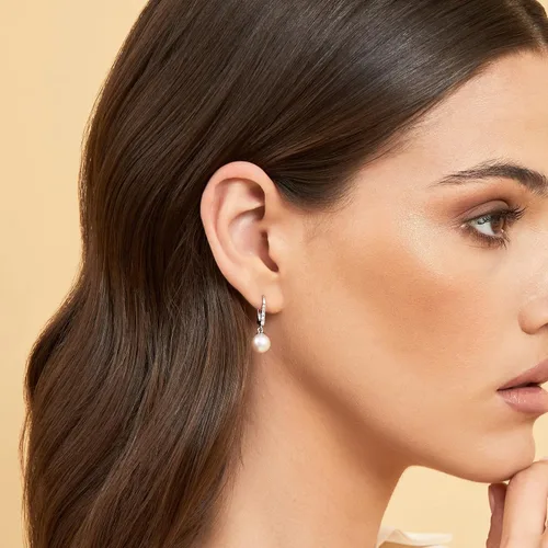 Vista 2 de 14K Blanco Oro Akoya Perla Cultivada Y Diamante arete de Susan