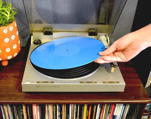 Vista 2 de Break Tradition Tapete acrílico para tocadiscos – Accesorios de discos de vinilo para tocadiscos LP – Alfombrilla giratoria premium para reducir