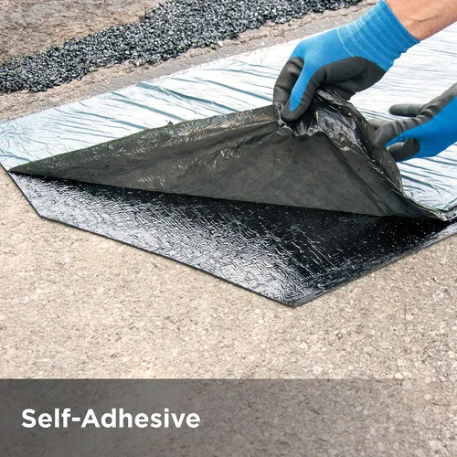 Vista 4 de ADFORS Parche de entrada Peel & Seal para una reparación duradera de baches