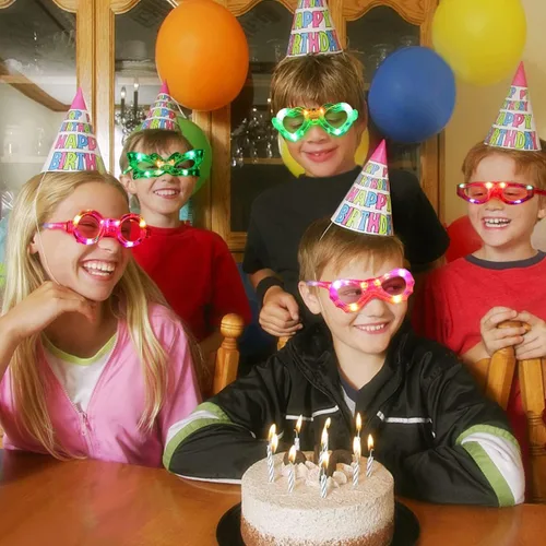 Vista 3 de 21 lentes LED de 7 formas, 6 luces LED que brillan en la oscuridad, suministros de fiesta para niños y adultos, obturador, corazón, estrella