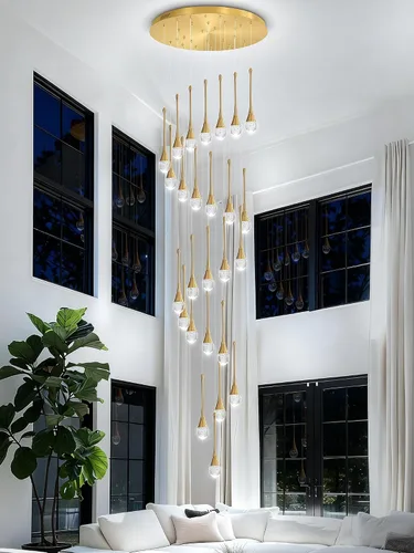Vista 2 de ykolupty Candelabros grandes de 138 pulgadas para sala de estar, modernos candelabros dorados de cristal, lámpara colgante de escalera en espiral