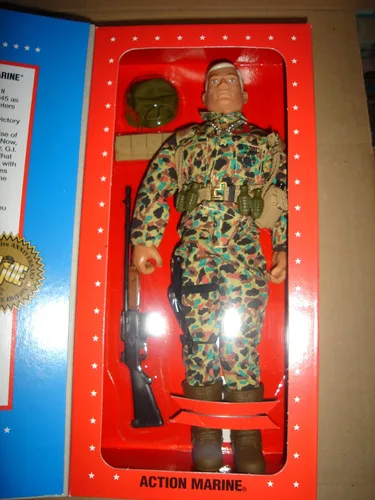 Vista 3 de Figura de acción marina GI Joe de 12 pulgadas de la Segunda Guerra Mundial Edición Conmemorativa Numerada del 50 Aniversario (Hasbro 1995)