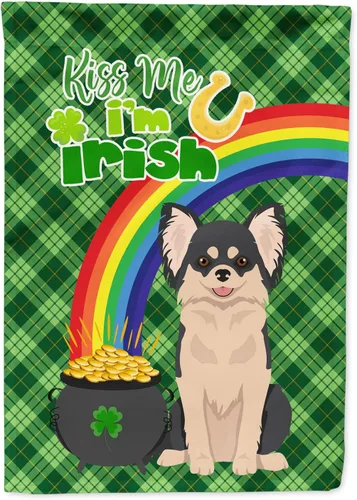 Vista 127 de Caroline's Treasures WDK4731GF - Bandera decorativa para jardín del día de San Patricio, color negro y tostado, Airedale Terrier, para jardín