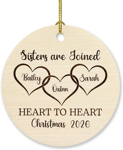 Vista 11 de Sister are Joined - Adorno de Navidad de corazón a corazón, adorno de Navidad personalizado con nombre de hermana, regalo para dos hermanas, adorno