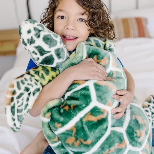 Vista 2 de Melissa & Doug Tortuga de mar gigante, animal de peluche realista (casi 3 pies de largo)