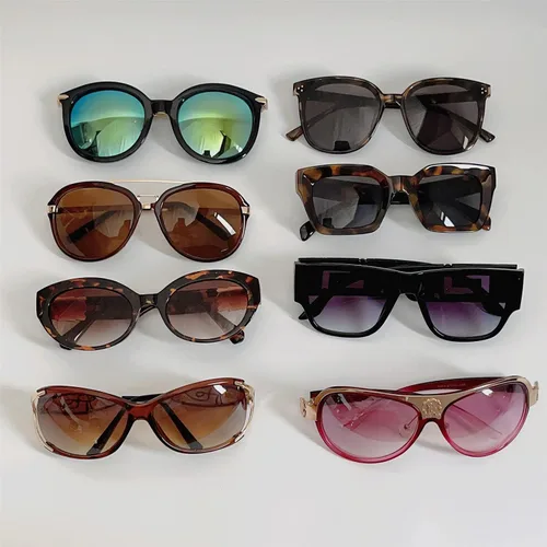 Vista 7 de Paquete de lentes de sol para mujer, accesorios de moda únicos de regalo
