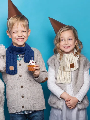 Vista 6 de SATINIOR 4 piezas de bufanda de punto para niños, bufanda de invierno de color sólido para niño y niña