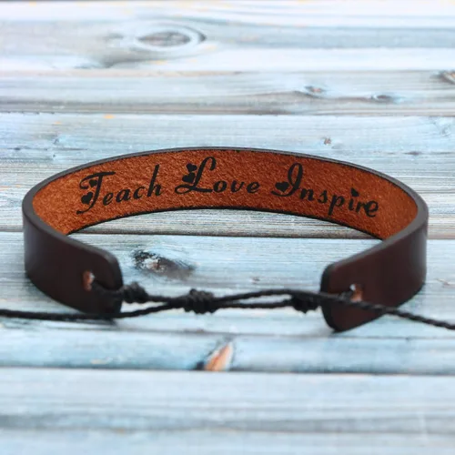 Vista 6 de Pulseras de cuero para hombres, regalos de aliento inspiradores para él, adolescente, confirmación religiosa, aniversario, conmemorativo, mensaje