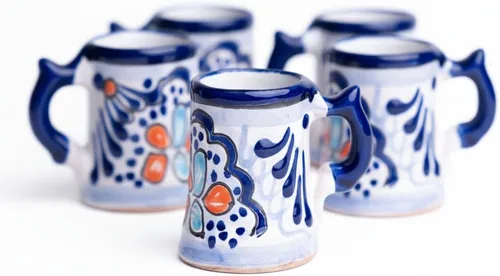 Vista 42 de Juego de 4 vasos de chupito Talavera auténticos mexicanos para tequila - Pintados a mano - 2 Oz (Corazón Azul)