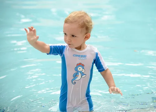 Vista 4 de Cressi - Protección solar para niños pequeños y bebés para actividades acuáticas