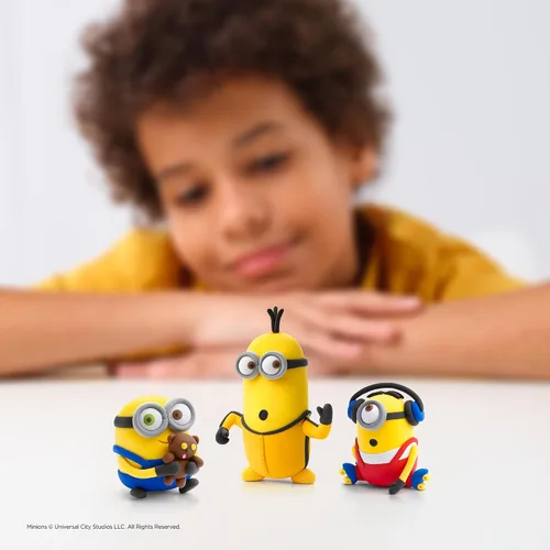 Vista 7 de HEY CLAY Minions - Arcilla de modelado de secado al aire colorida para niños - Kits de manualidades para niños de 4 a 8 años - Juguetes de Minions
