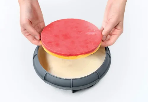 Vista 8 de DINARA KASKO Molde para hornear pastelería de silicona original para pastel de mousse vegano Ferro por el chef pastelero de fama mundial