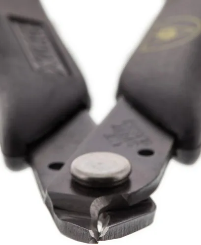 Vista 3 de Xuron - Cortador de descarga Micro-Shear® 170-IIAS - Empuñaduras seguras ESD