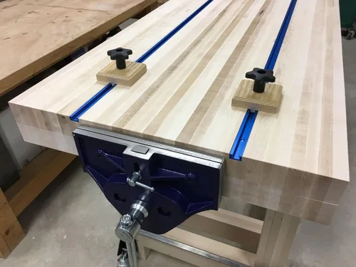 Vista 6 de Rockler Kit universal de riel en T de aluminio (17 piezas), aluminio de pista en T de 4 pies de longitud con diseño único de ranura apilada, kit