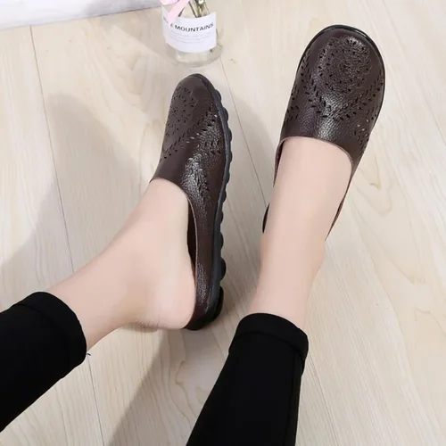 Vista 6 de 2024 Mules planos ahuecados de moda casual para mujer