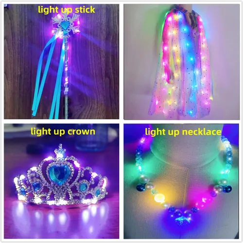 Vista 13 de Capa de princesa con luz LED para niñas con corona y cetro resplandeciente