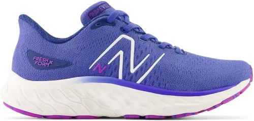 Vista 3 de New Balance Tenis de correr Fresh Foam X Evoz V3 para mujer