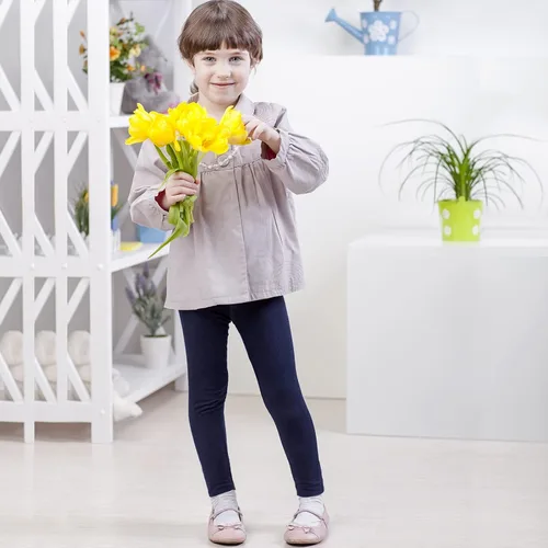 Vista 6 de TODDOR Paquete de 3 leggings de invierno con forro polar para niñas, elásticos, pantalones de terciopelo sólido, mallas cálidas y suaves para niños