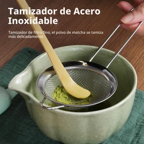 Vista 3 de Juego de Batidor de Matcha, Kit de Matcha Japonés de 7 Piezas que Incluye Tazón de Matcha con Pico, Batidor de Bambú, Soporte Chasen, Tamiz de Acero