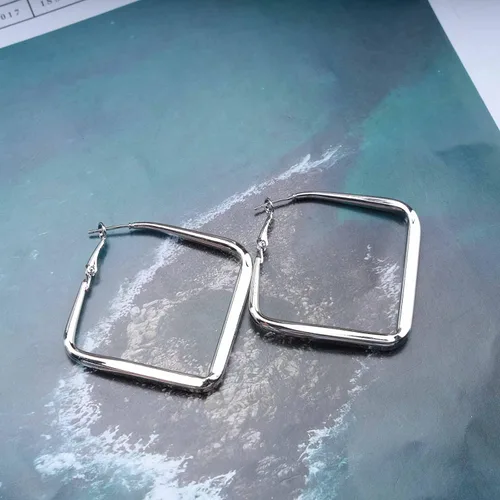 Vista 4 de Aretes colgantes cuadrados grandes minimalistas, aretes de aro cuadrados huecos de plata, aretes colgantes geométricos grandes, aretes de aro
