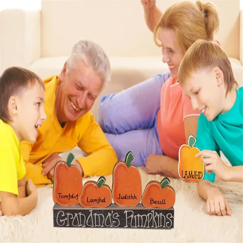 Vista 3 de Juego de letreros personalizados de bloques de calabaza con chispeantes para Halloween, bandeja escalonada, decoración de chimenea, regalo familiar