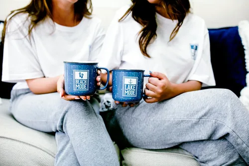 Vista 5 de Pavilion Gift Company - Taza de cerámica de 18 onzas, color azul con acabado moteado, taza de café duradera de pared gruesa estilo campamento, taza
