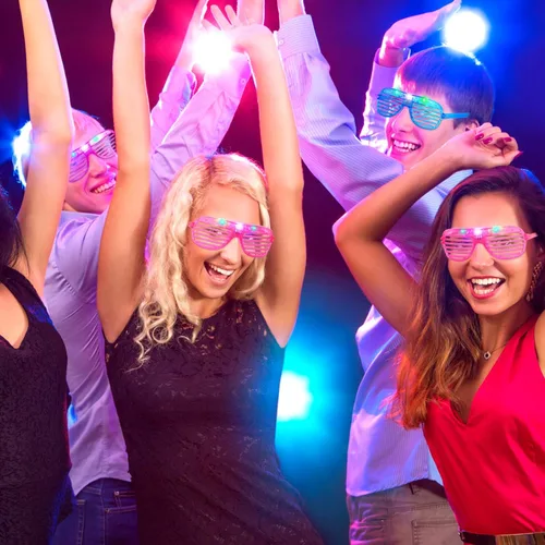 Vista 4 de Hooqict Paquete de 15 lentes iluminados, 5 colores que brillan en la oscuridad, suministros de fiesta para niños y adultos, persianas de los años
