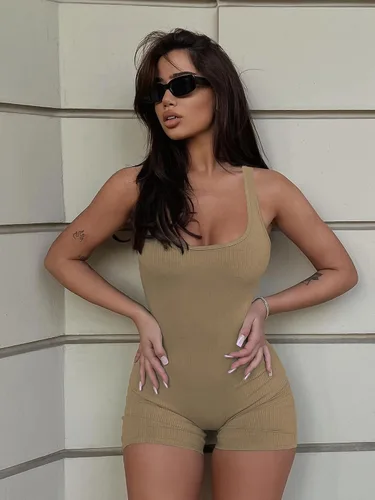 Vista 6 de AIBIANOCEL Mono corto de verano para mujer, acanalado, sin mangas, ajustado, para yoga, catsuit