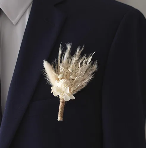 Vista 11 de Flores secas de hierba de las pampas blancas, ramo de flores secas rústicas, pin de solapa para mujeres/novio (B10)