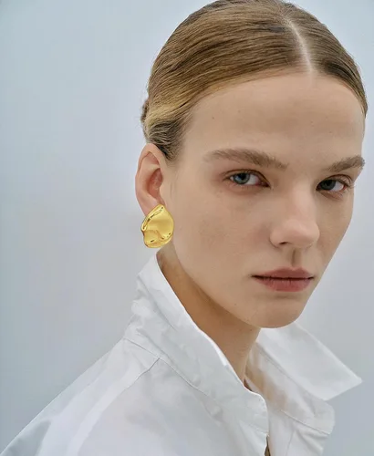 Vista 7 de Aretes de oro irregulares para mujer, aretes de tuerca de plata martillada, aretes geométricos, aretes de oro vintage