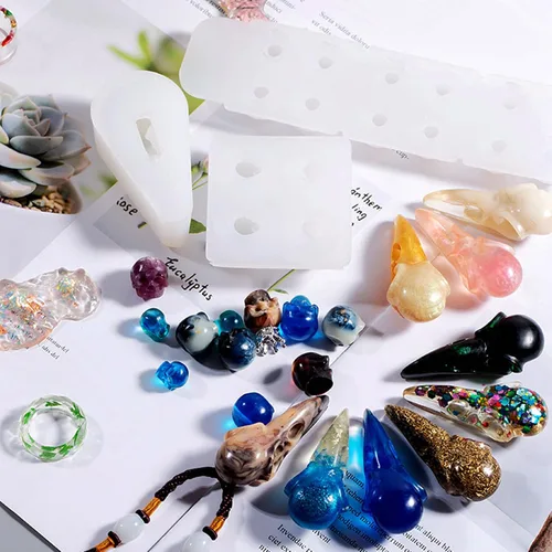 Vista 3 de Molde de resina de calavera – 3 piezas de mini cabezas de calavera 3D de cuervo y calaveras de silicona para resina epoxi, fabricación de joyas
