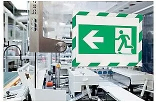 Vista 2 de Durable Duraframe - Soporte magnético autoadhesivo para letreros de seguridad, tamaño carta, 8.5 x 11 pulgadas, marco magnético verde y blanco