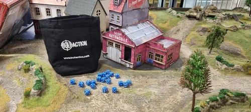 Vista 3 de Warlord Games Juego de dados de seis caras D6 30x Clásico de 0.394 in (azul)